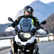 IN&MOTION-AIRBAG-SUITE-8