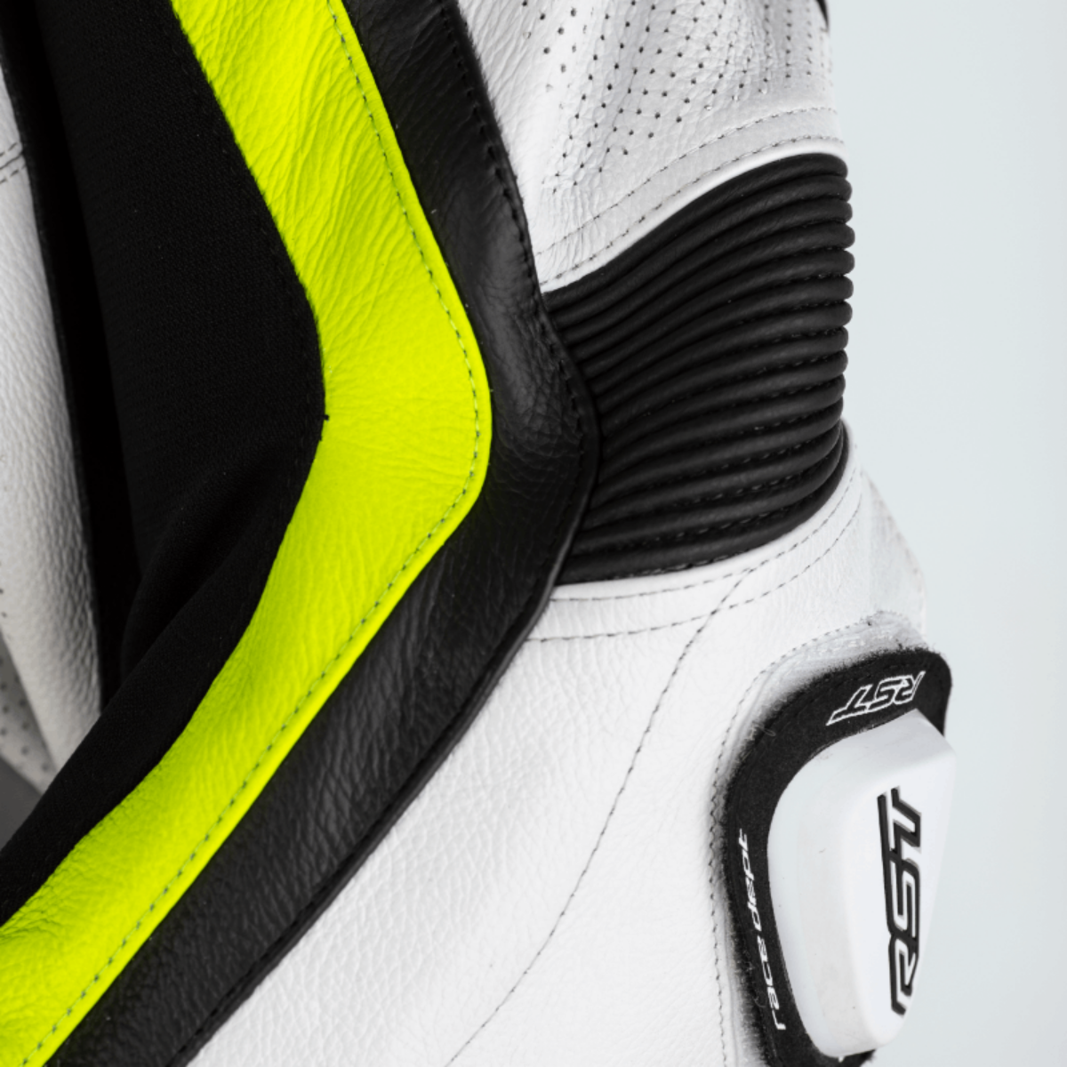 combinaison-rst-proseriesairbagcuir-zoomcoude-jaune-15072024