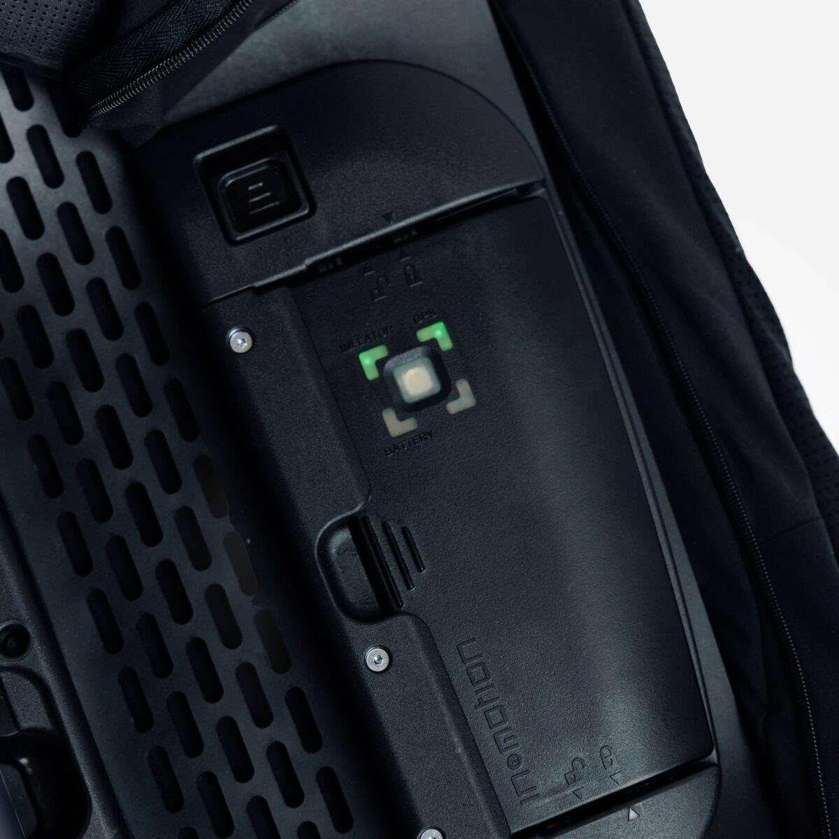 FOUGANZA GILET AIRBAG ELECTRONIQUE EQUITATION – 353837,8873857 – 012 — Expires on 07-04-2035