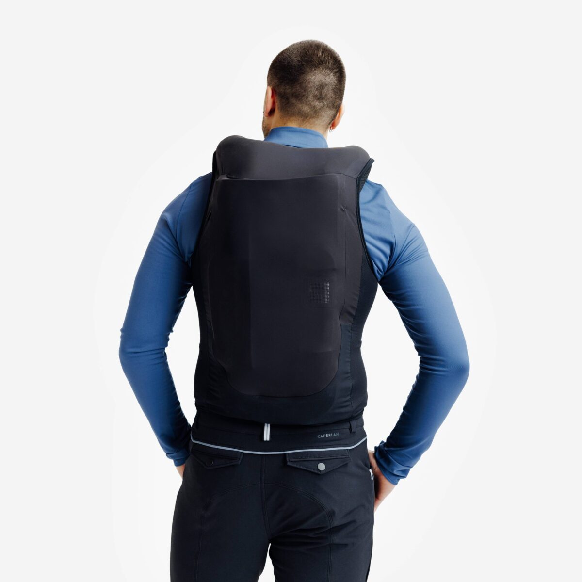 FOUGANZA GILET AIRBAG ELECTRONIQUE EQUITATION – 353837,8873857 – 020 — Expires on 07-04-2035